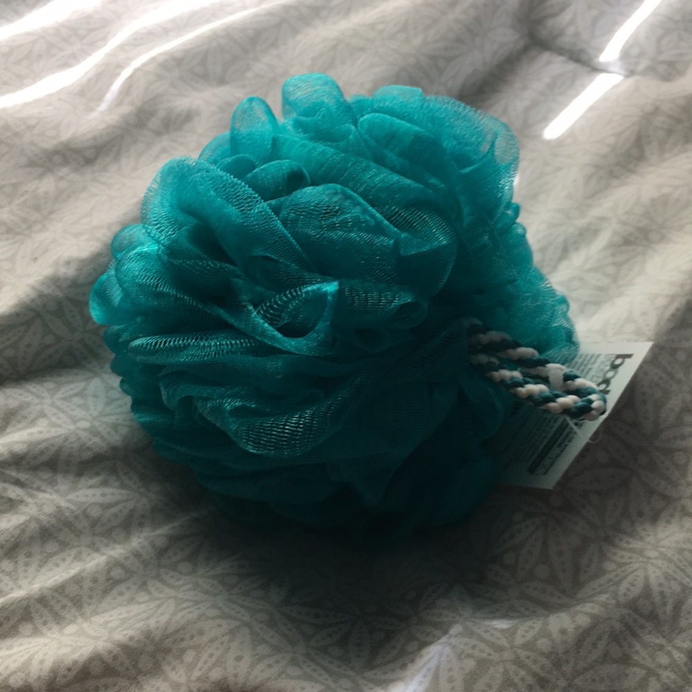 Body Benefits Bath Pouf